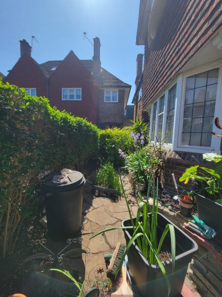 Linda's Garden In Victoria Park Area